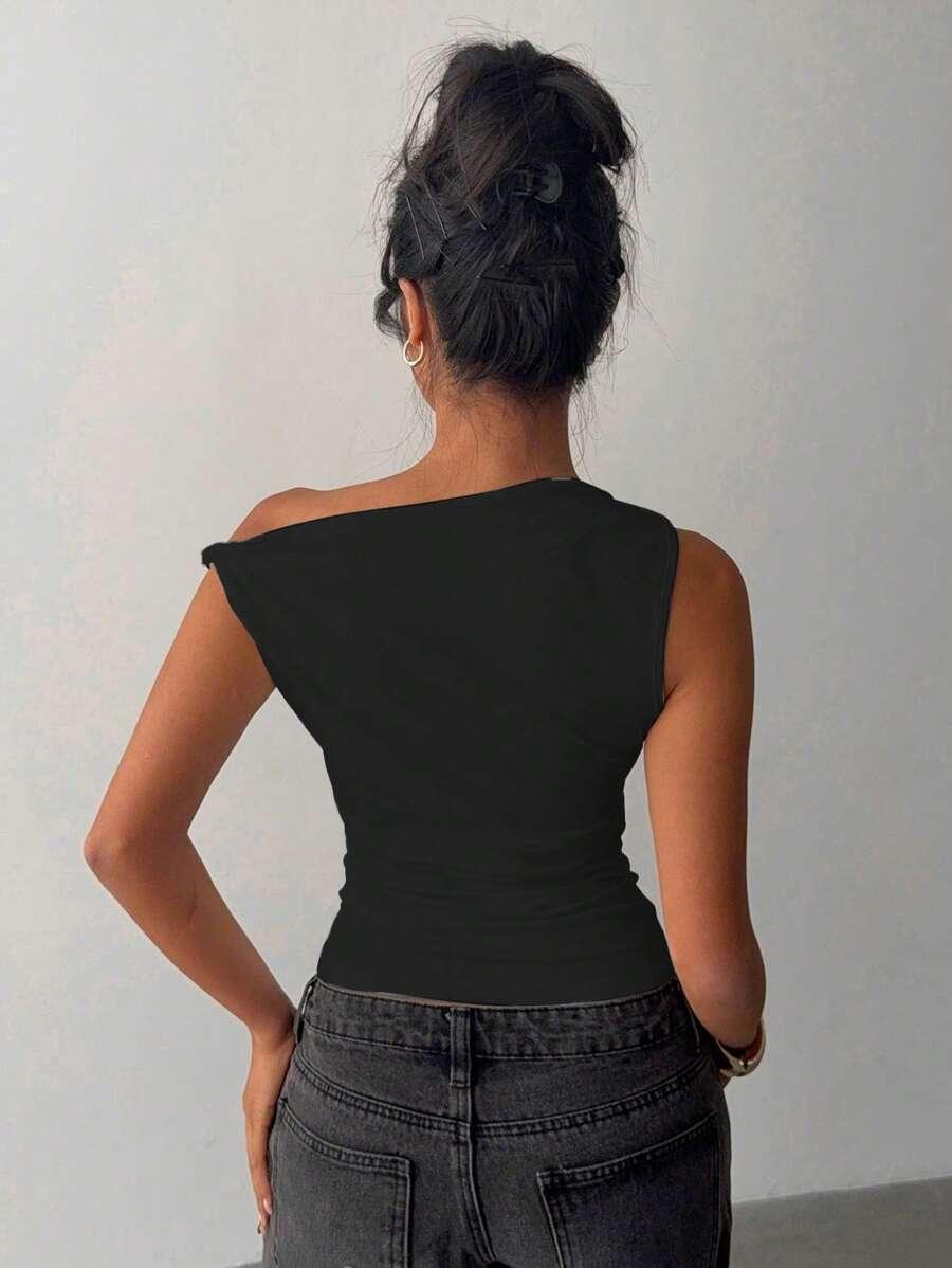 CZARNY ASYMETRYCZNY TOP 