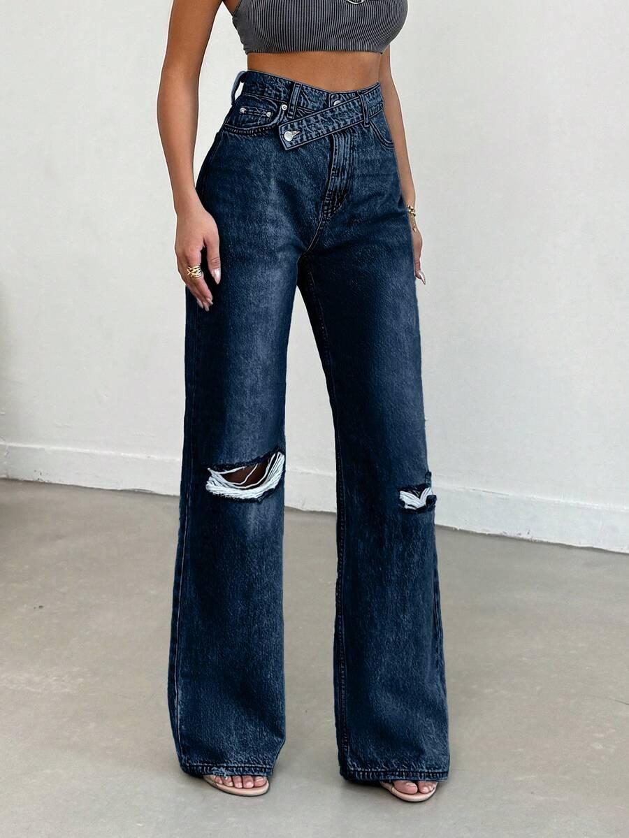 granatowe spodnie jeans 