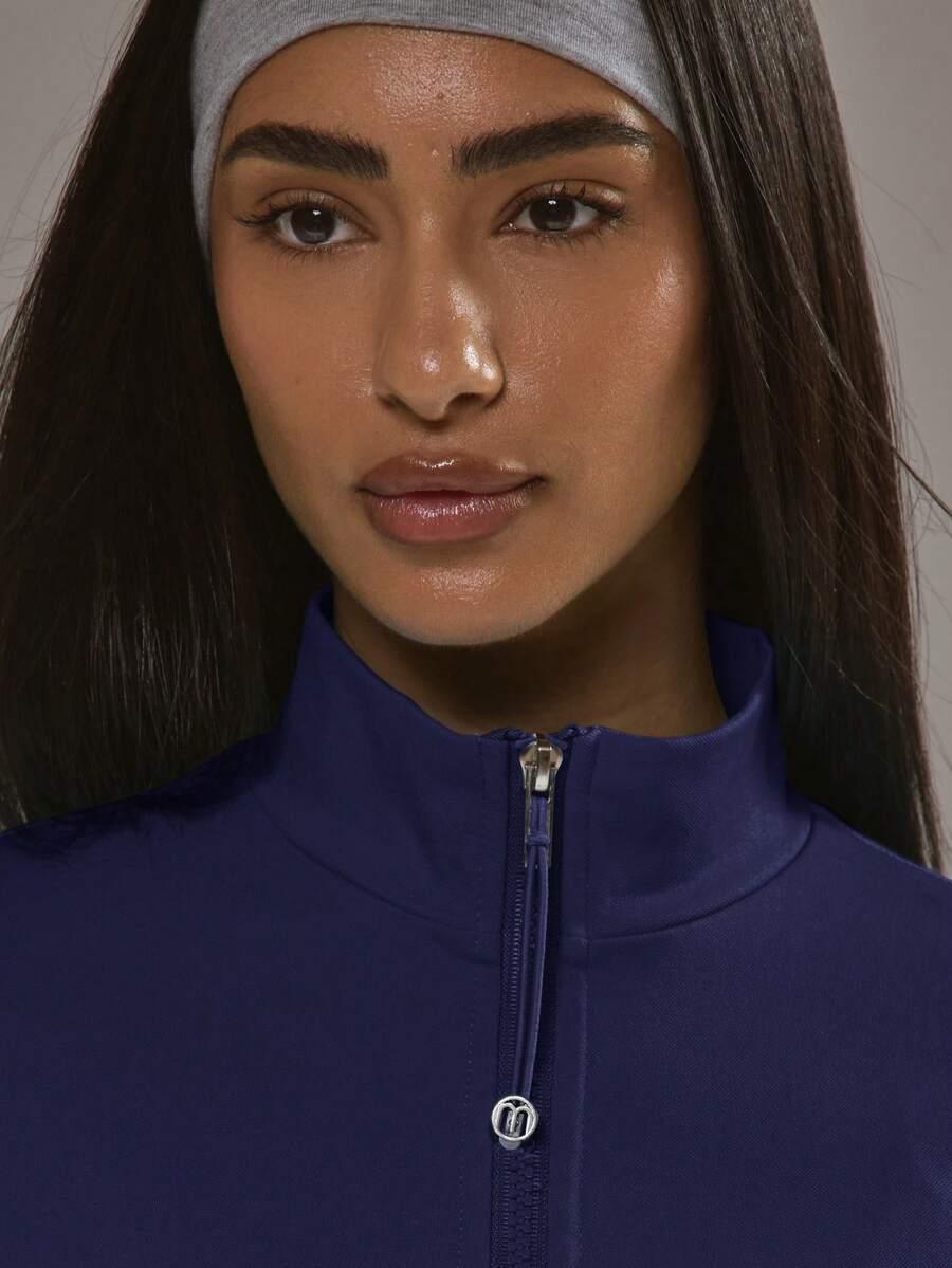 NIEBIESKA BLUZA ZAMEK