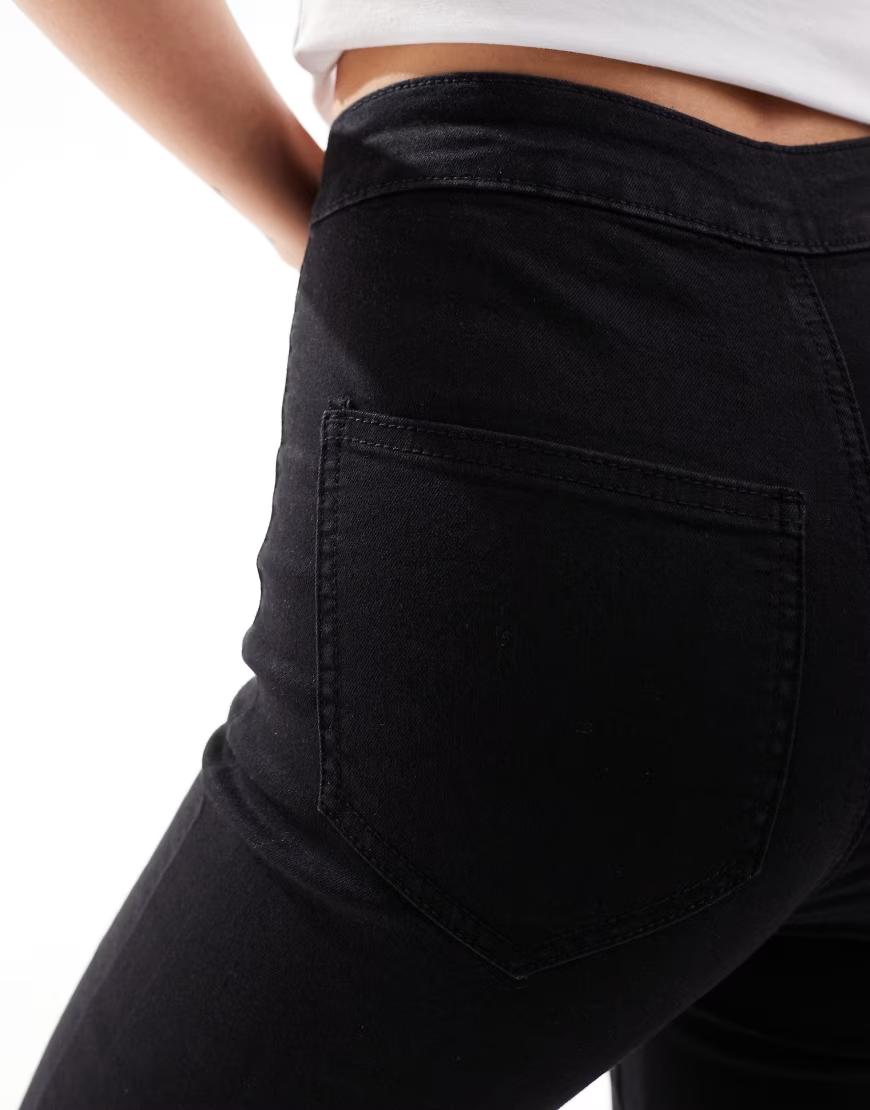CZARNE SPODNIE JEANS