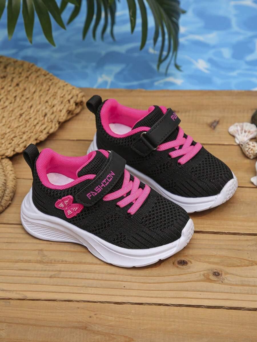 czarne buty sportowe na rzepy