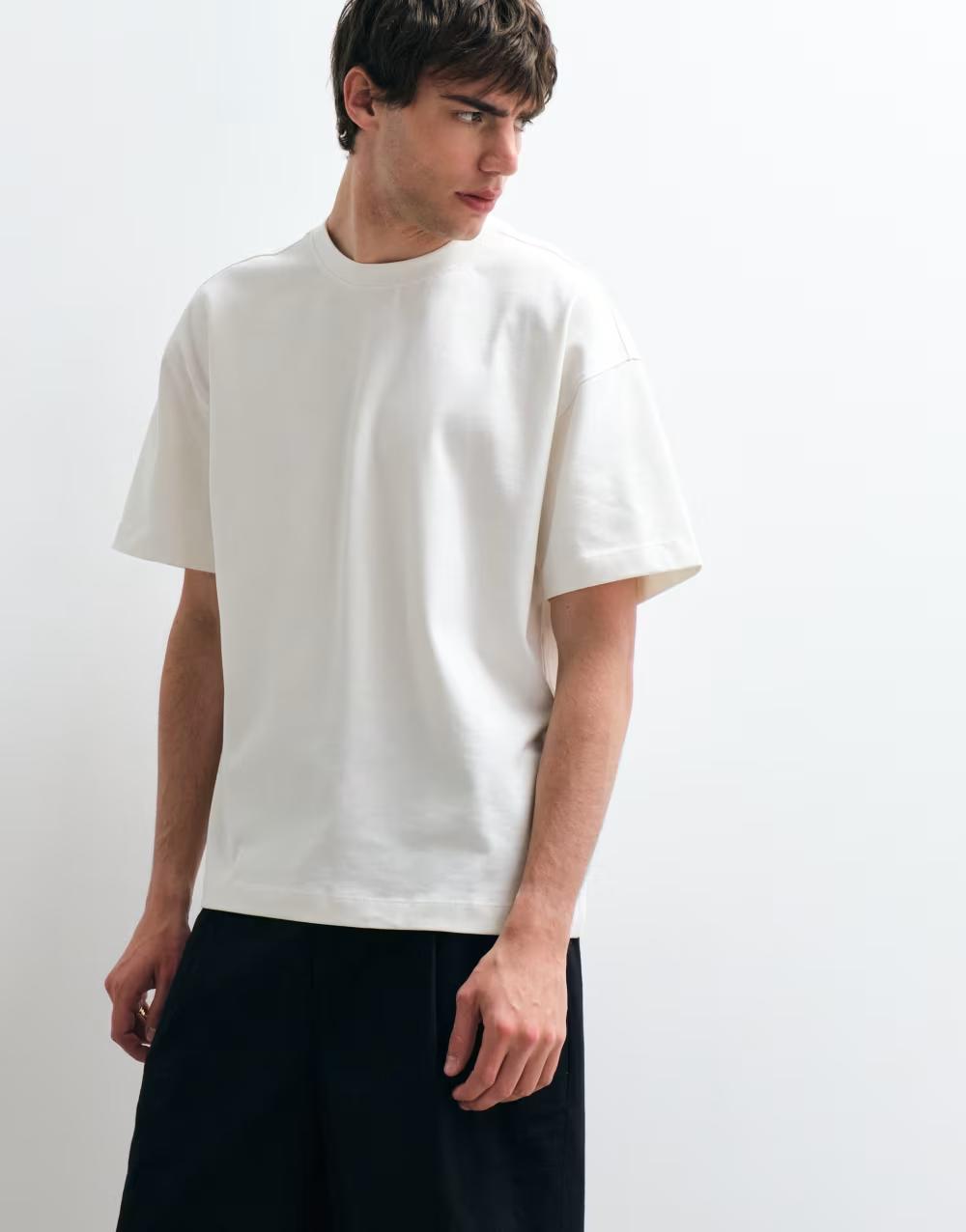 kremowy t-shirt basic