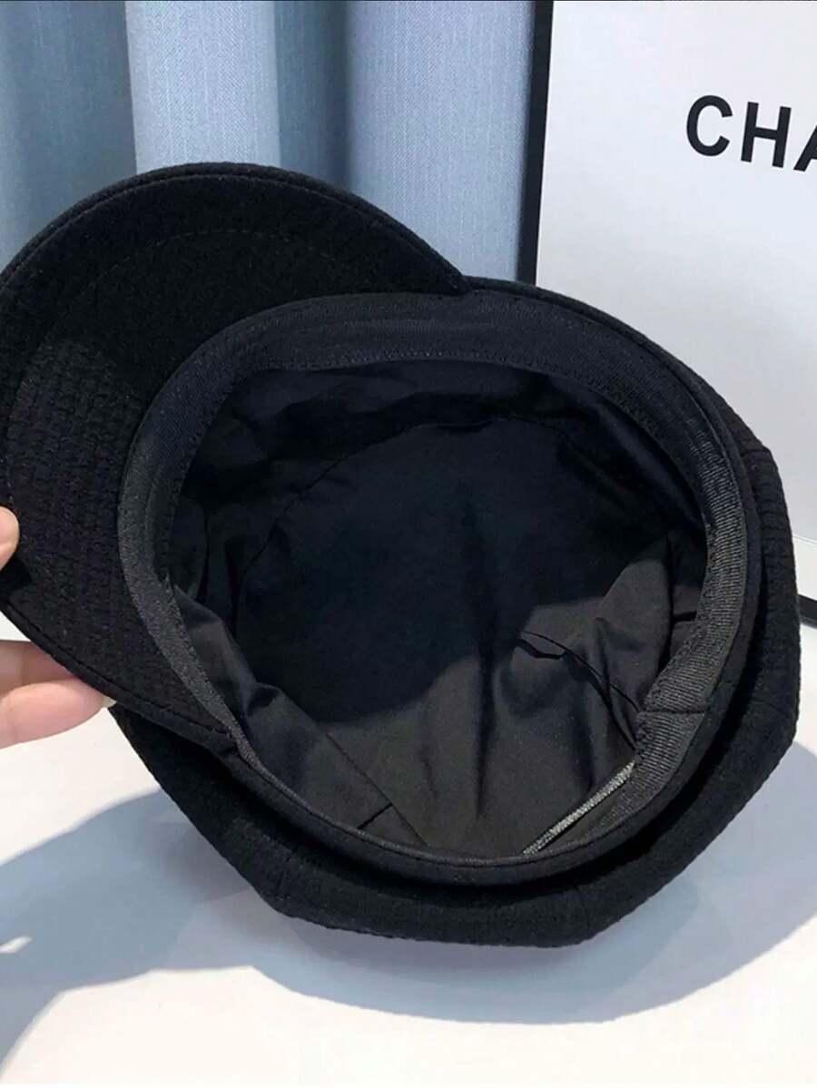 czarna czapka BERET