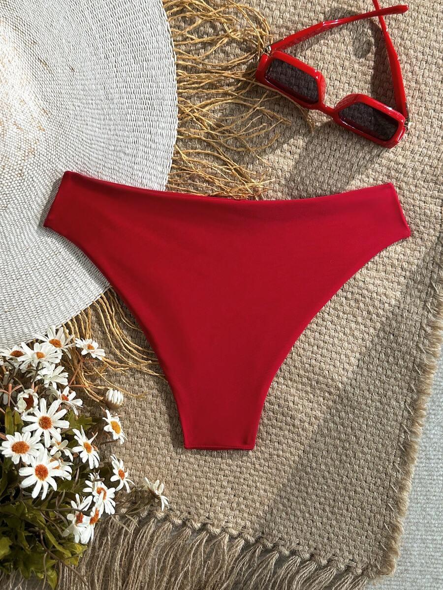 DÓŁ OD BIKINI