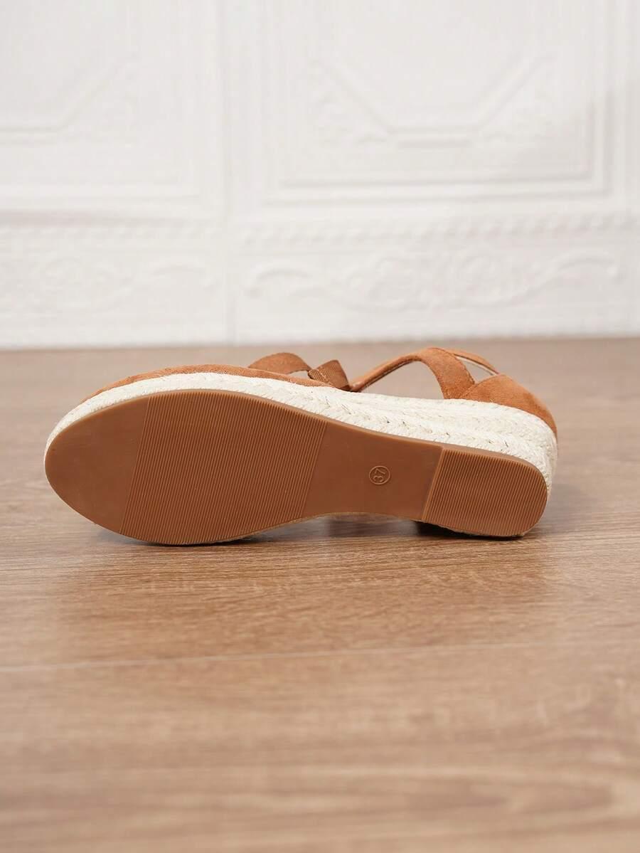 brązowe espadryle koturn