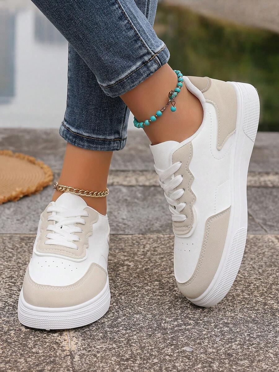 BUTY SPORTOWE SZNUROWANE 