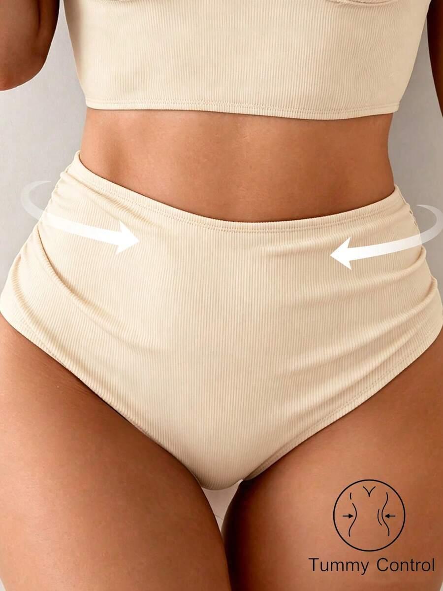 kremowy dół od bikini