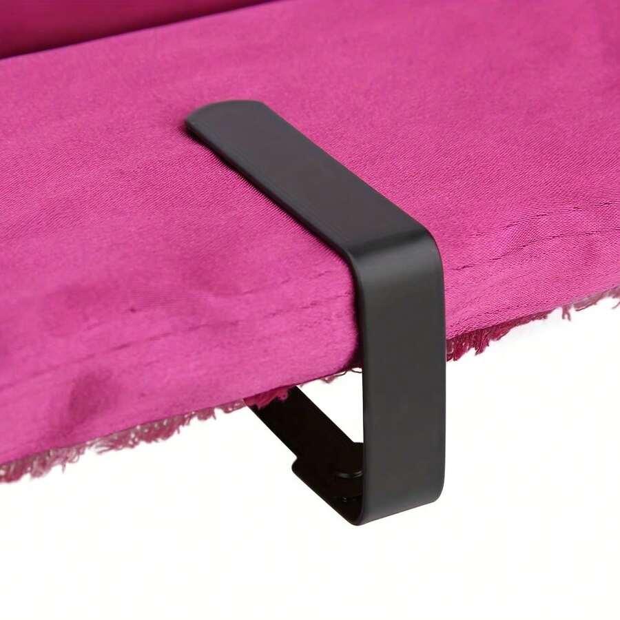 czarny klips do obrusu 4-pack