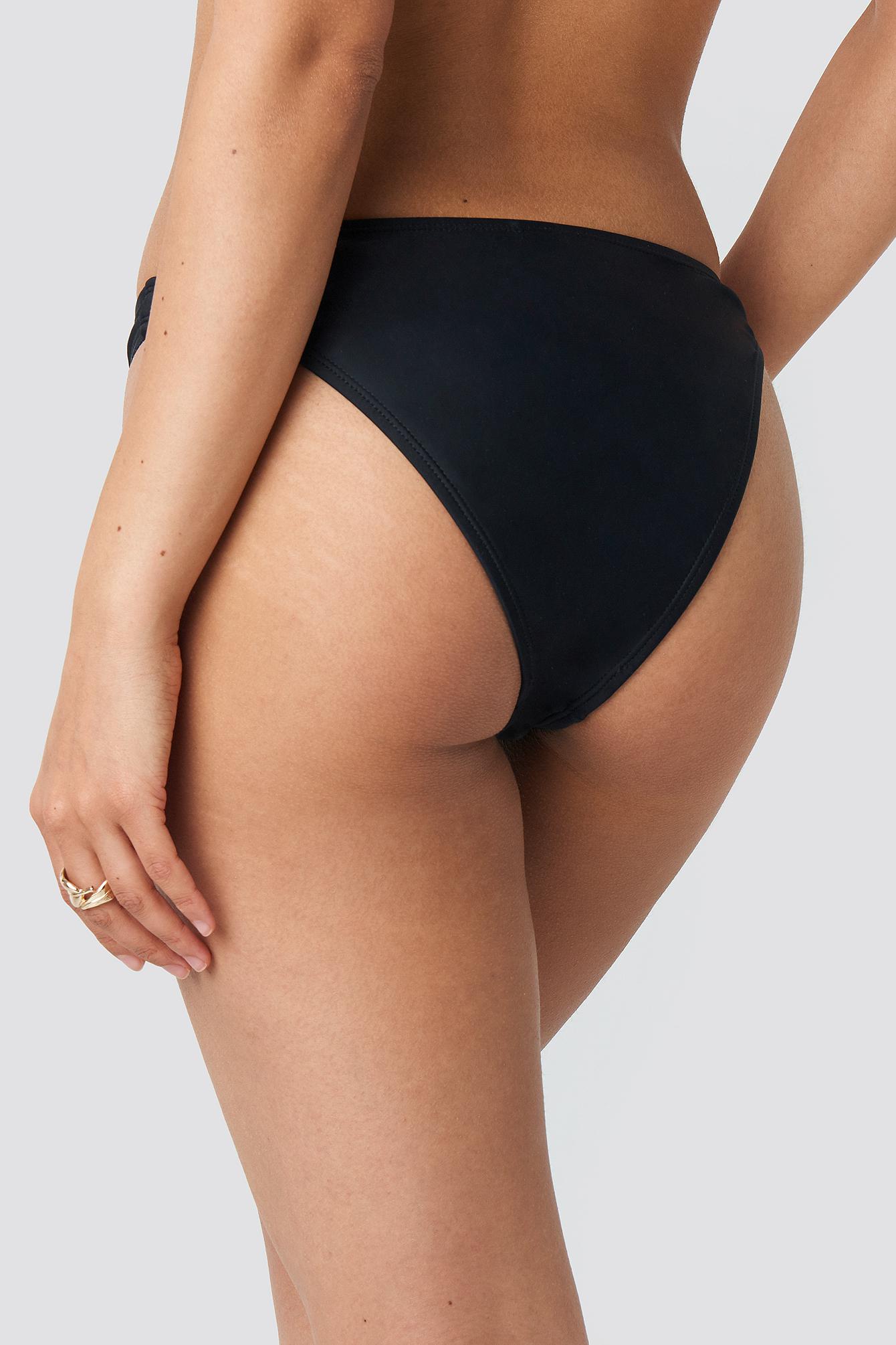 CZARNY DÓŁ OD BIKINI 