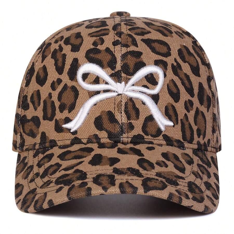 czapka z daszkiem animal print