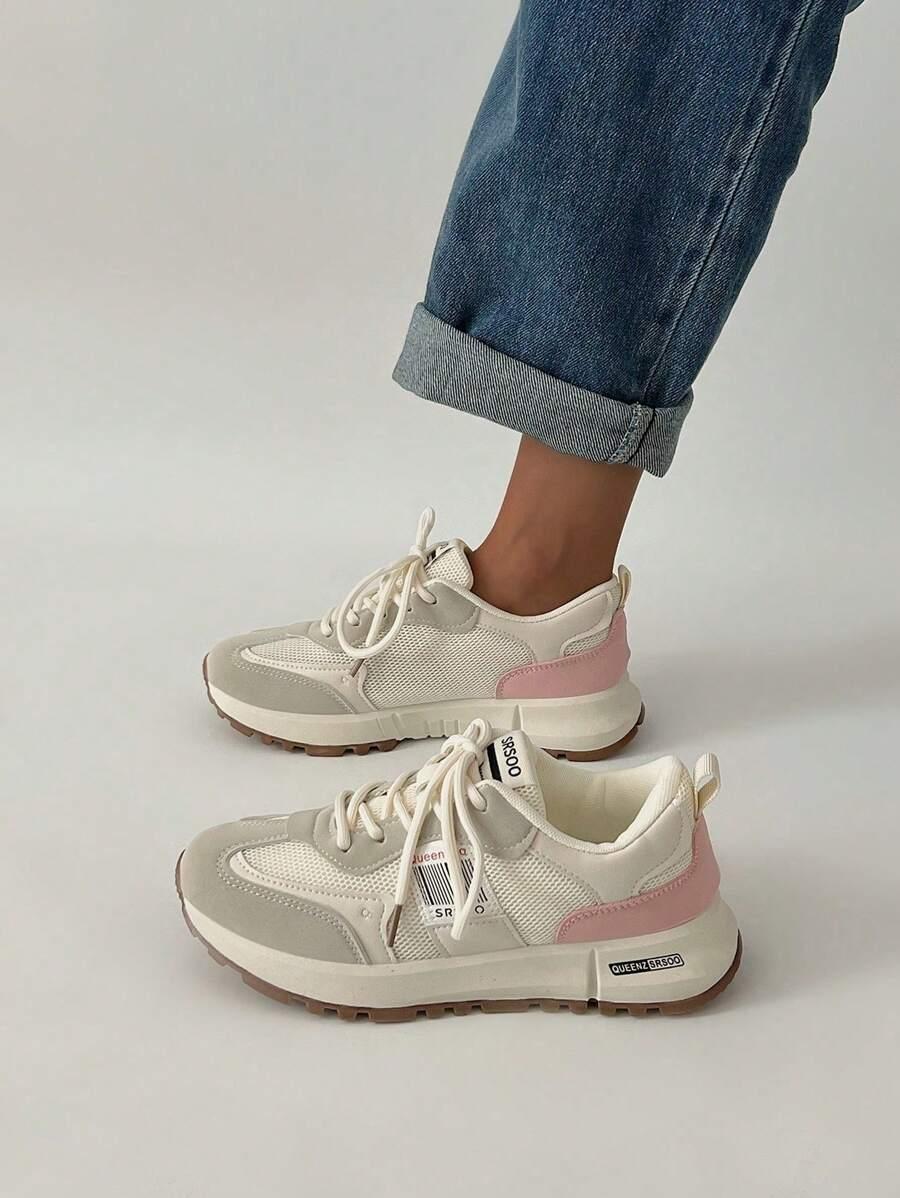 beżowe buty sportowe