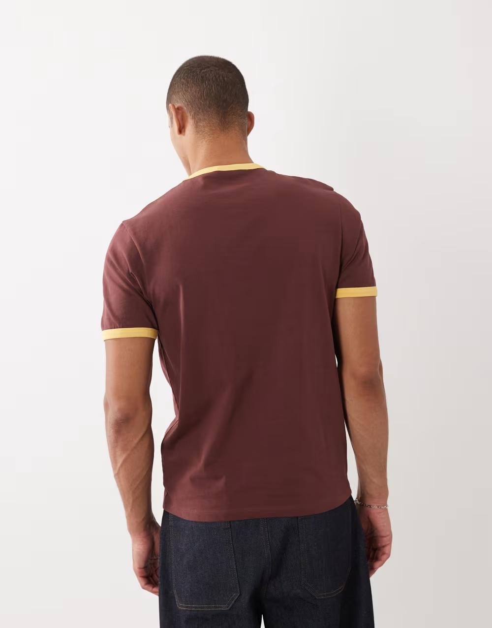 brązowy t-shirt okrągły dekolt krótki rękaw