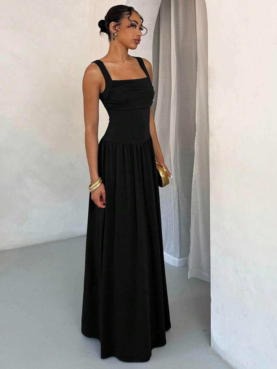 CZARNA MAXI SUKIENKA