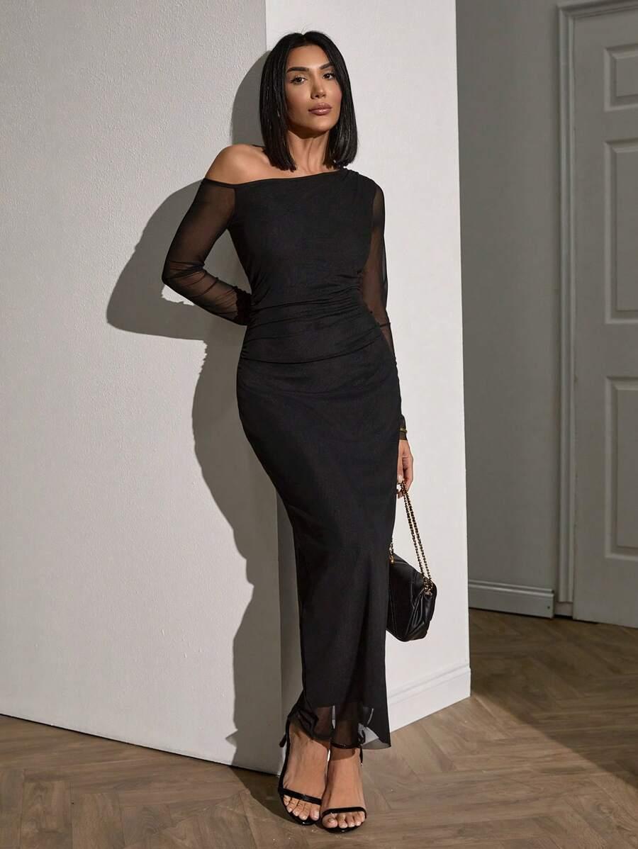 CZARNA MAXI SUKIENKA 