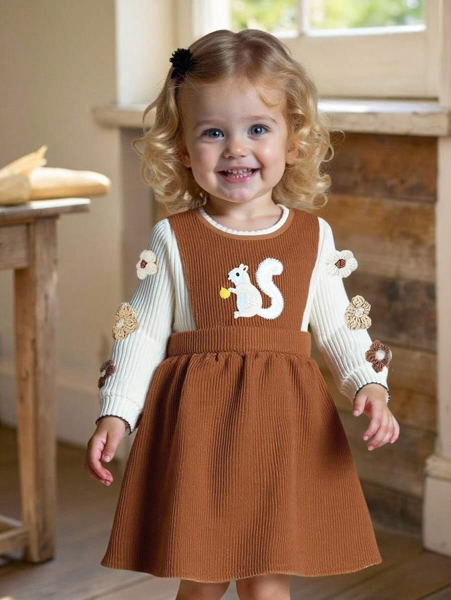 beżowy sweter kwiaty 