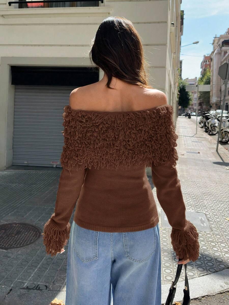 BRĄZOWY SWETER ODKRYTE RAMIONA