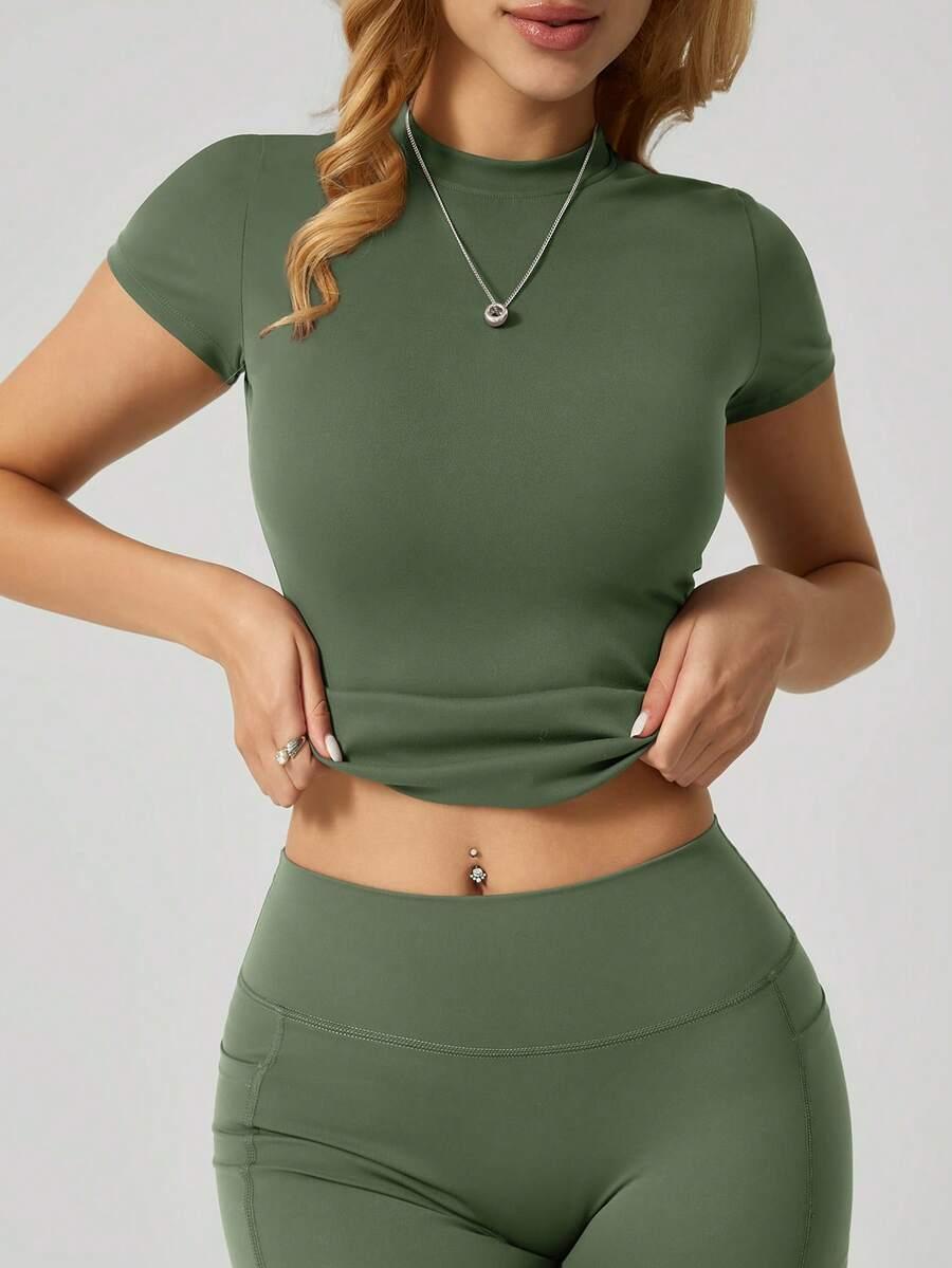 zielona t-shirt okrągły dekolt 