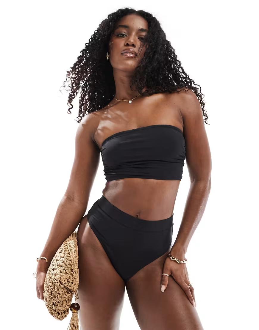 CZARNY DÓŁ OD BIKINI