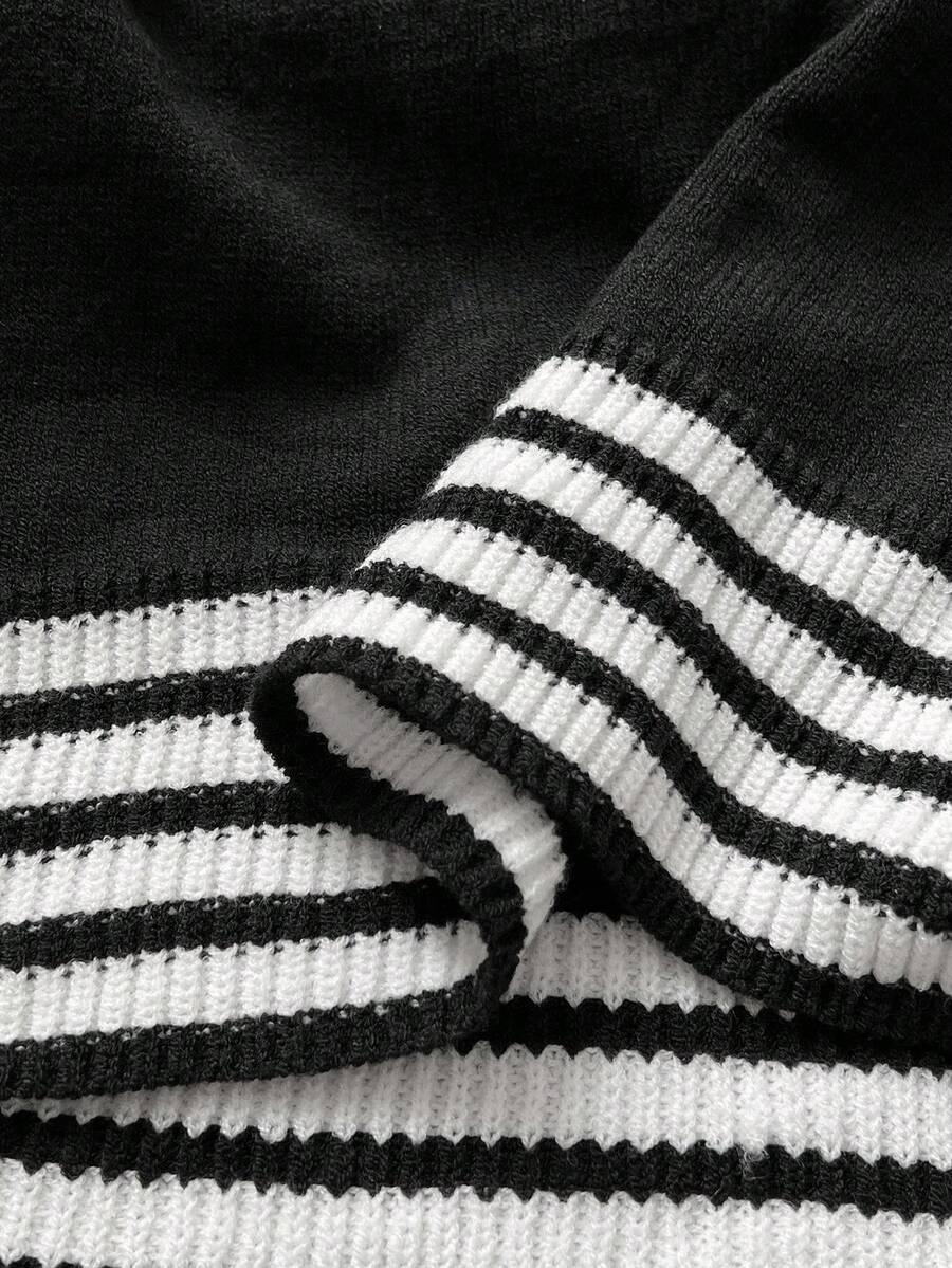 SWETER ROZPINANY Z WZOREM W PASKI