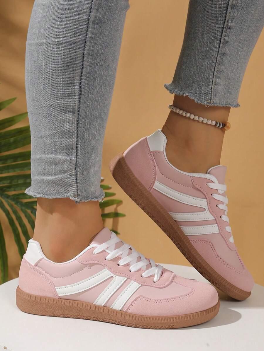RÓŻOWE BUTY SPORTOWE