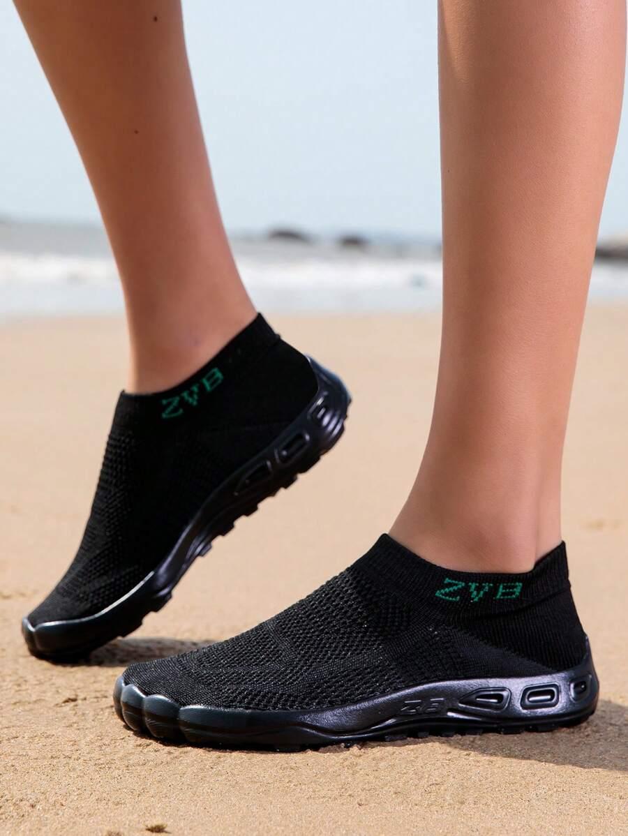 CZARNE BUTY DO WODY