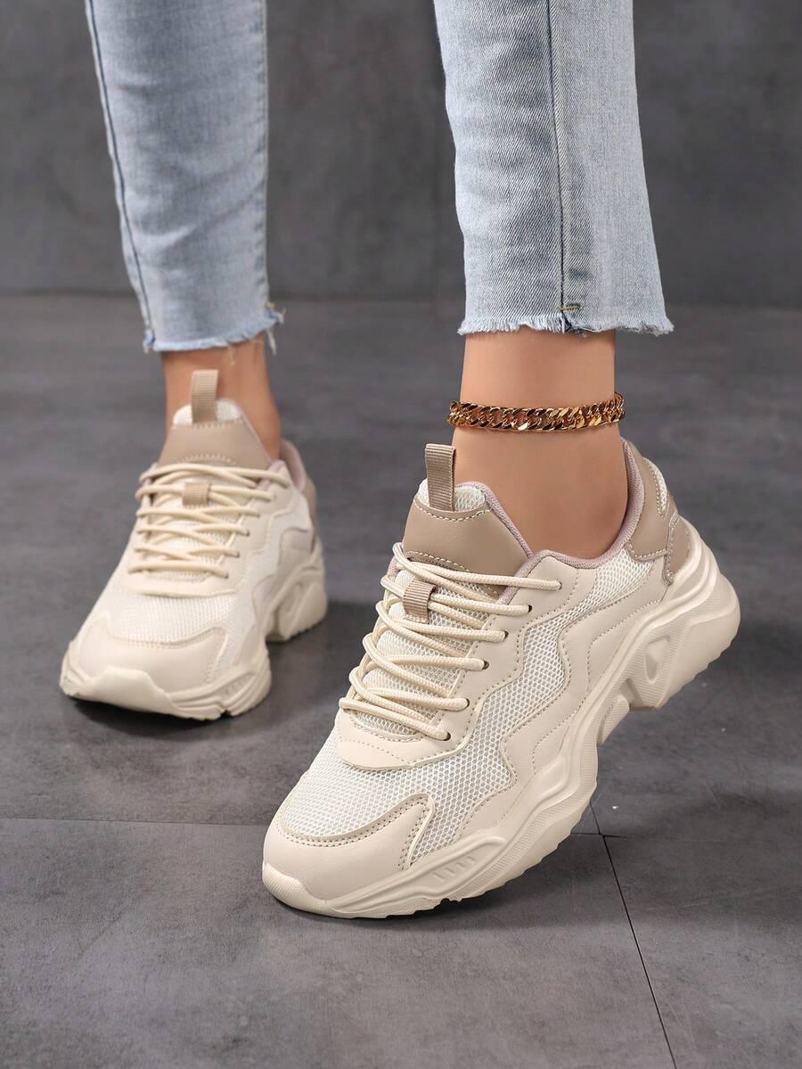 beżowe sznurowane buty sportowe