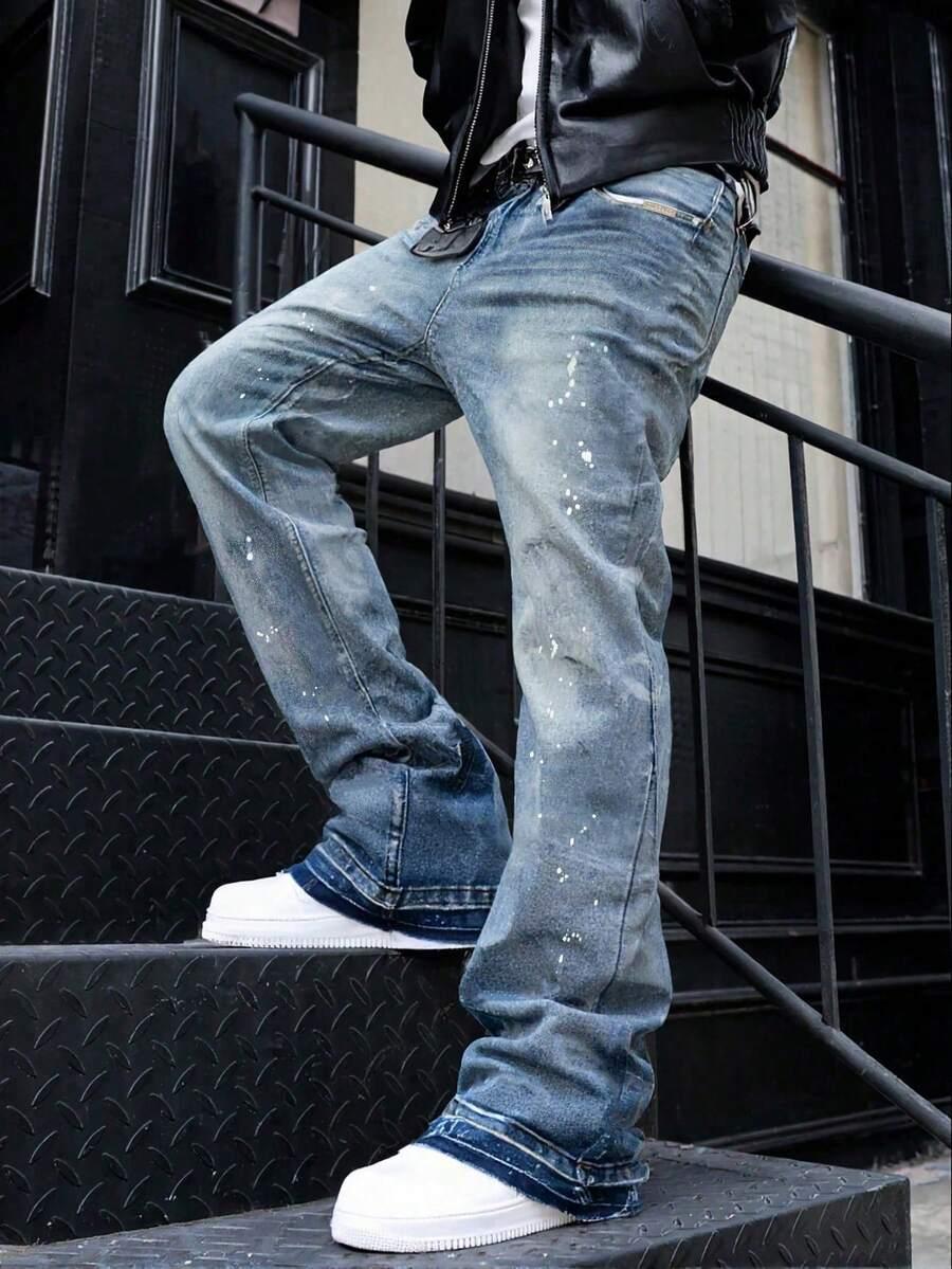 niebieskie spodnie jeans