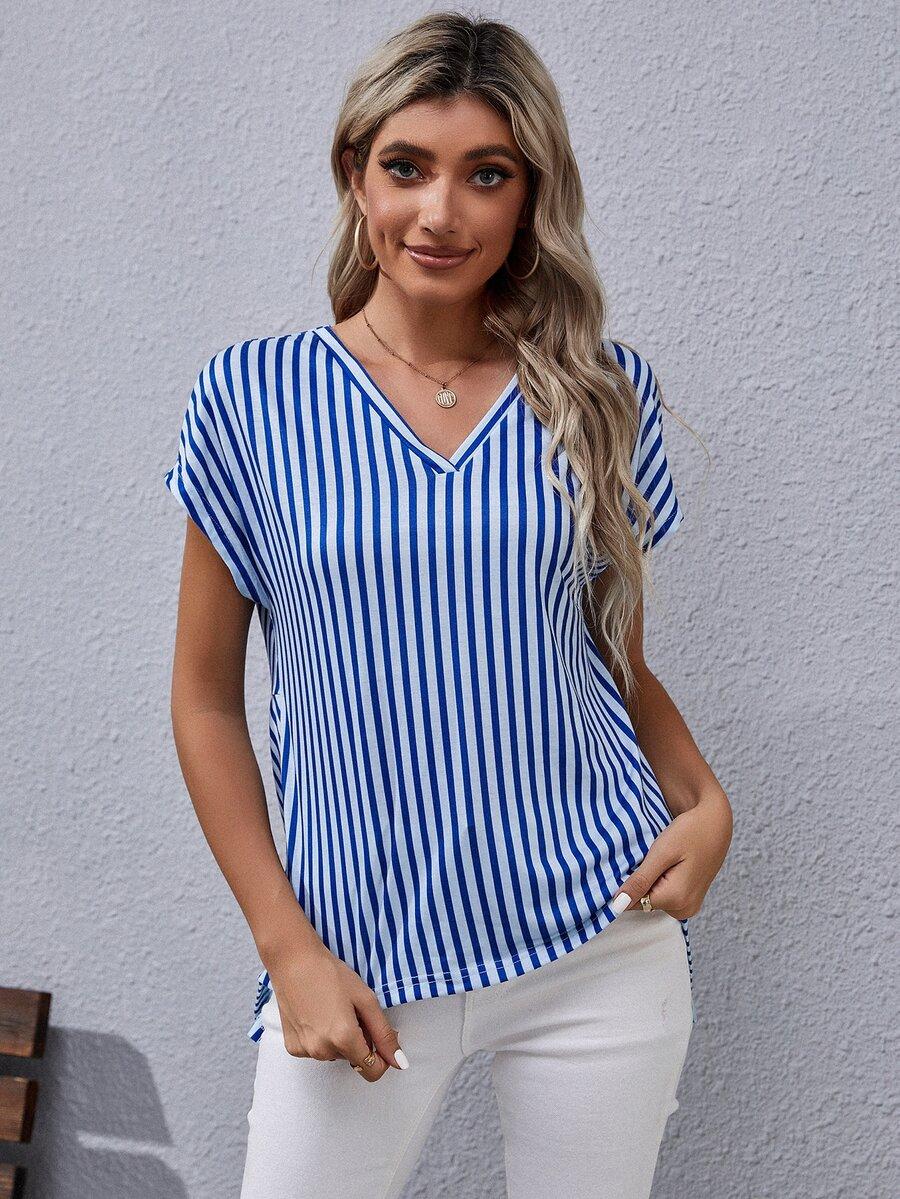 niebieska bluzka w paski v-neck
