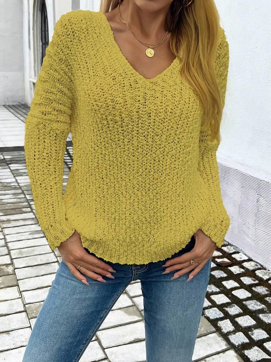 DZIANINOWY SWETER V-NECK