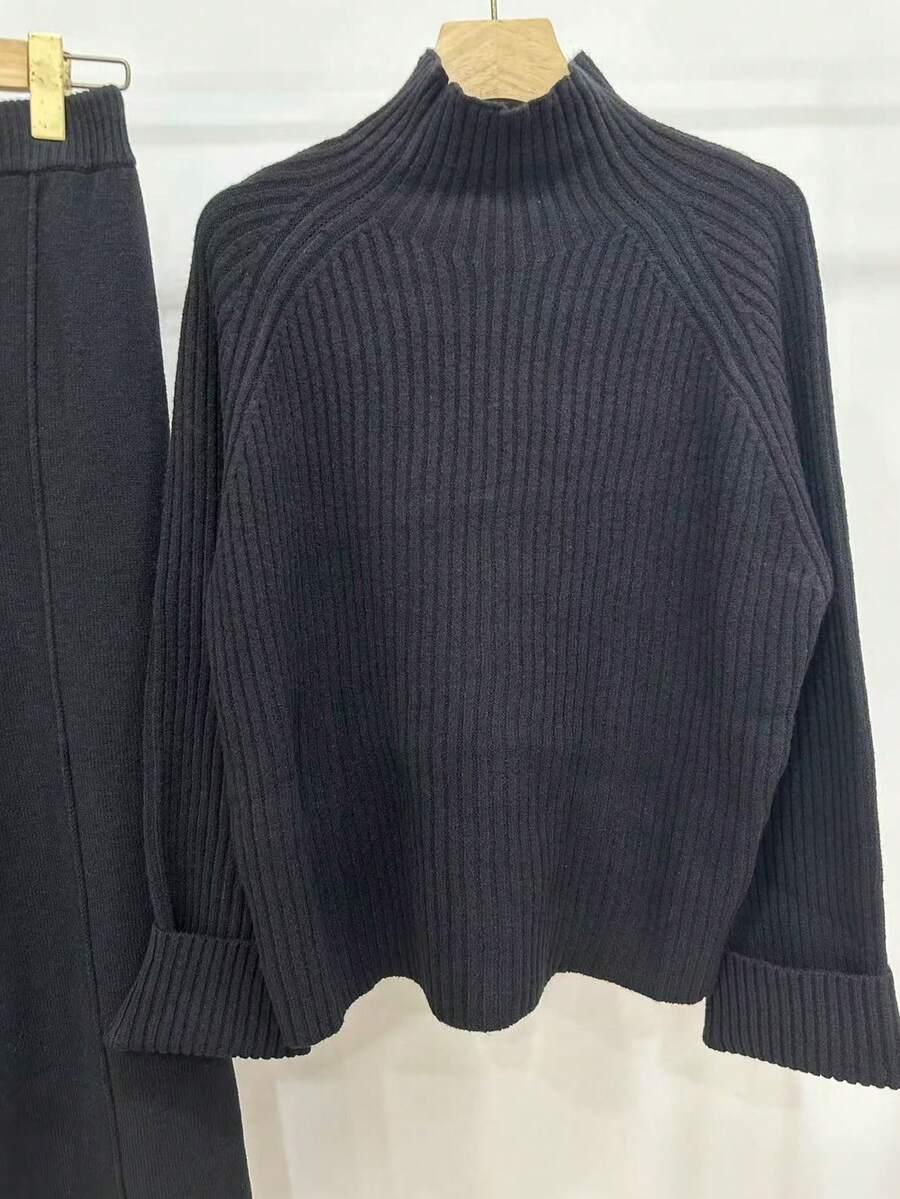 SWETER SPODNIE KOMPLET