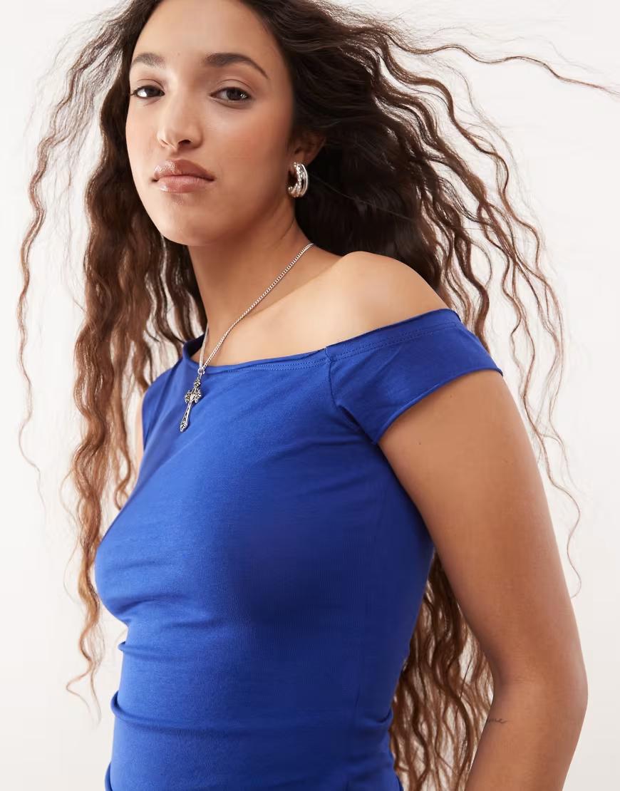 niebieski top basic