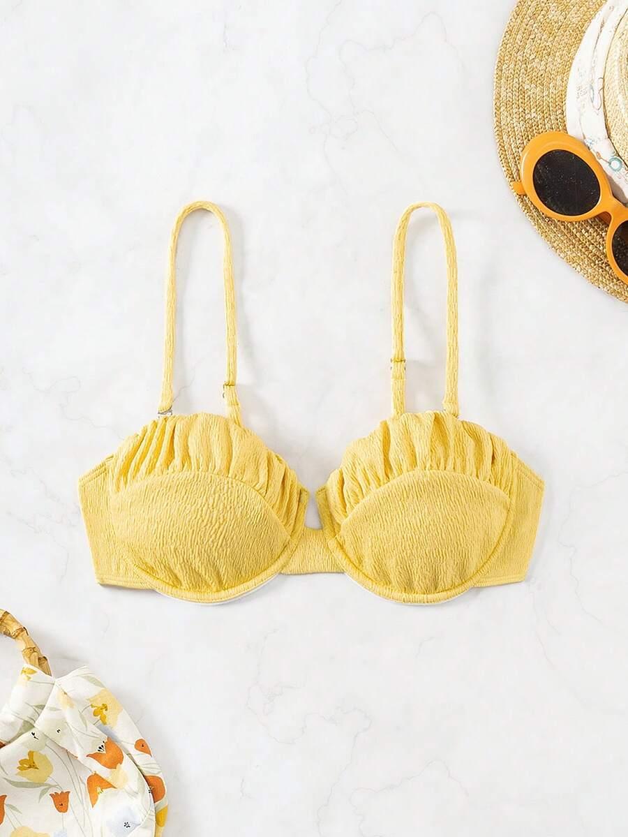 żółta góra od bikini