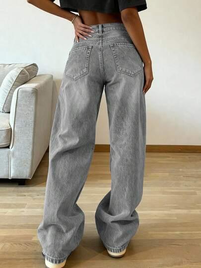 szare spodnie jeans