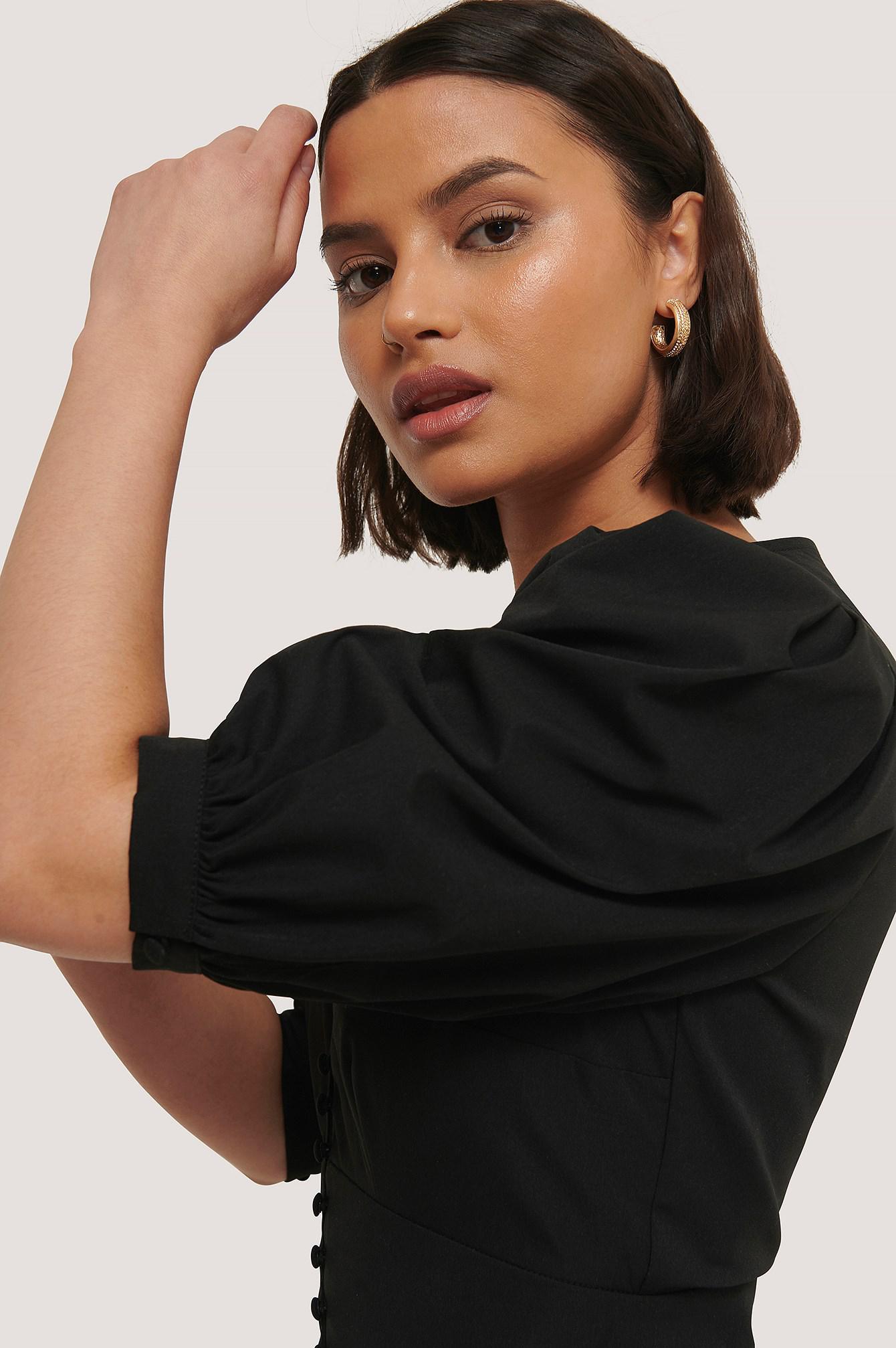 KRÓTKA BLUZKA V--NECK BUFKI