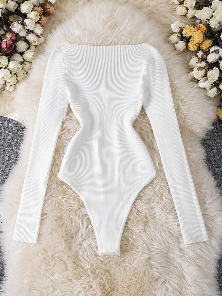 BIAŁE BODY PRĄŻKI