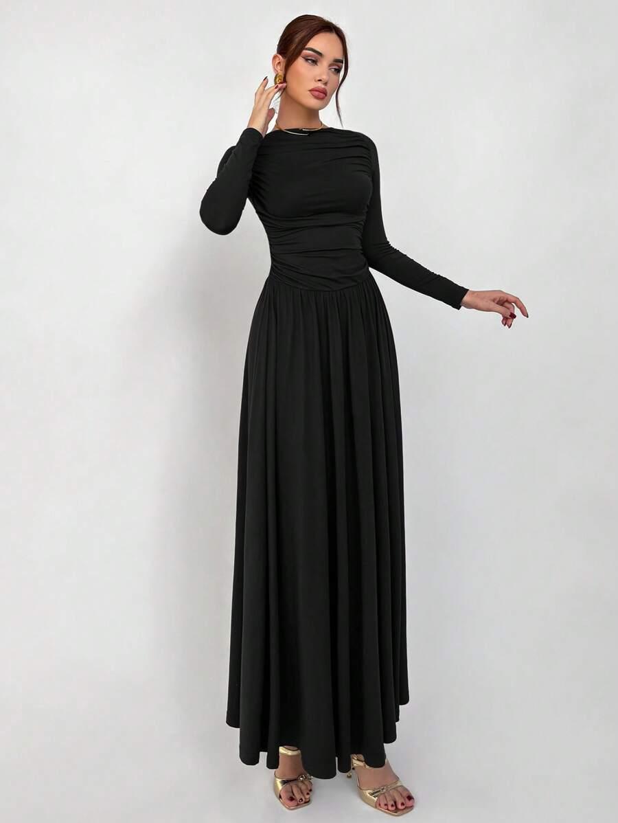 CZARNA MAXI SUKIENKA