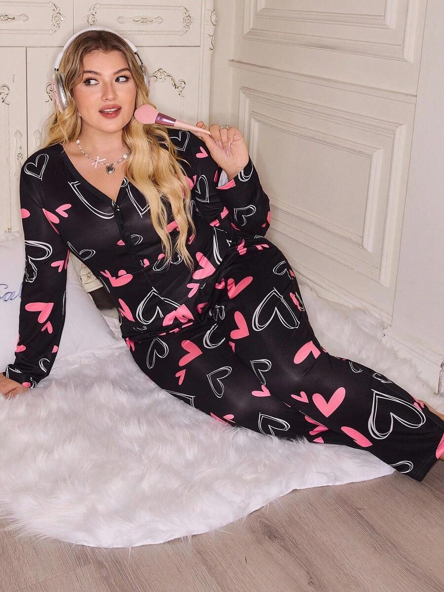 PIŻAMA KOMBINEZON ONESIE wzór serca