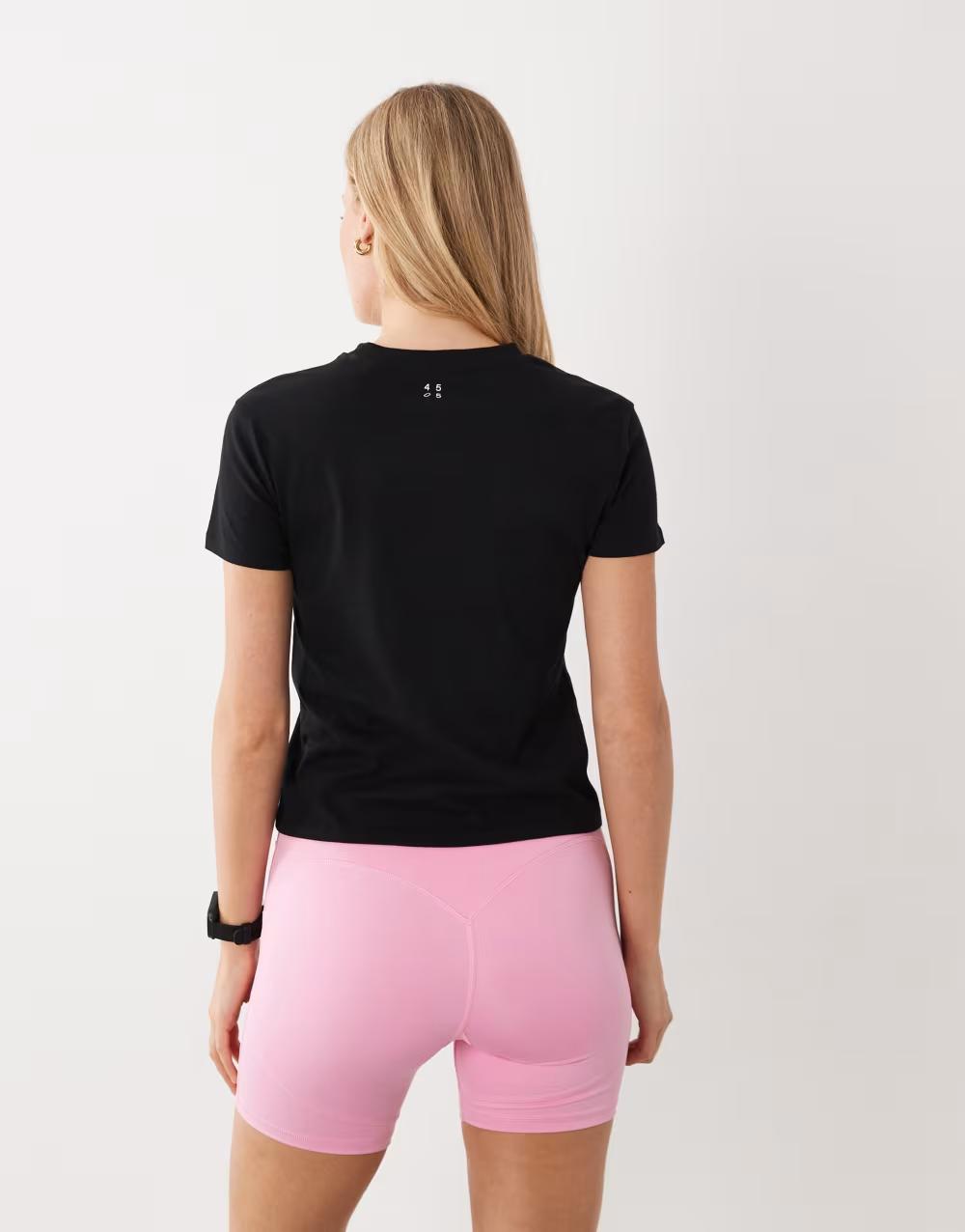 czarny t-shirt krótki rękaw