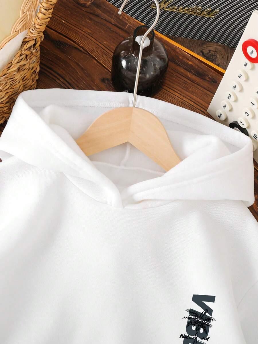 biała bluza kaptur