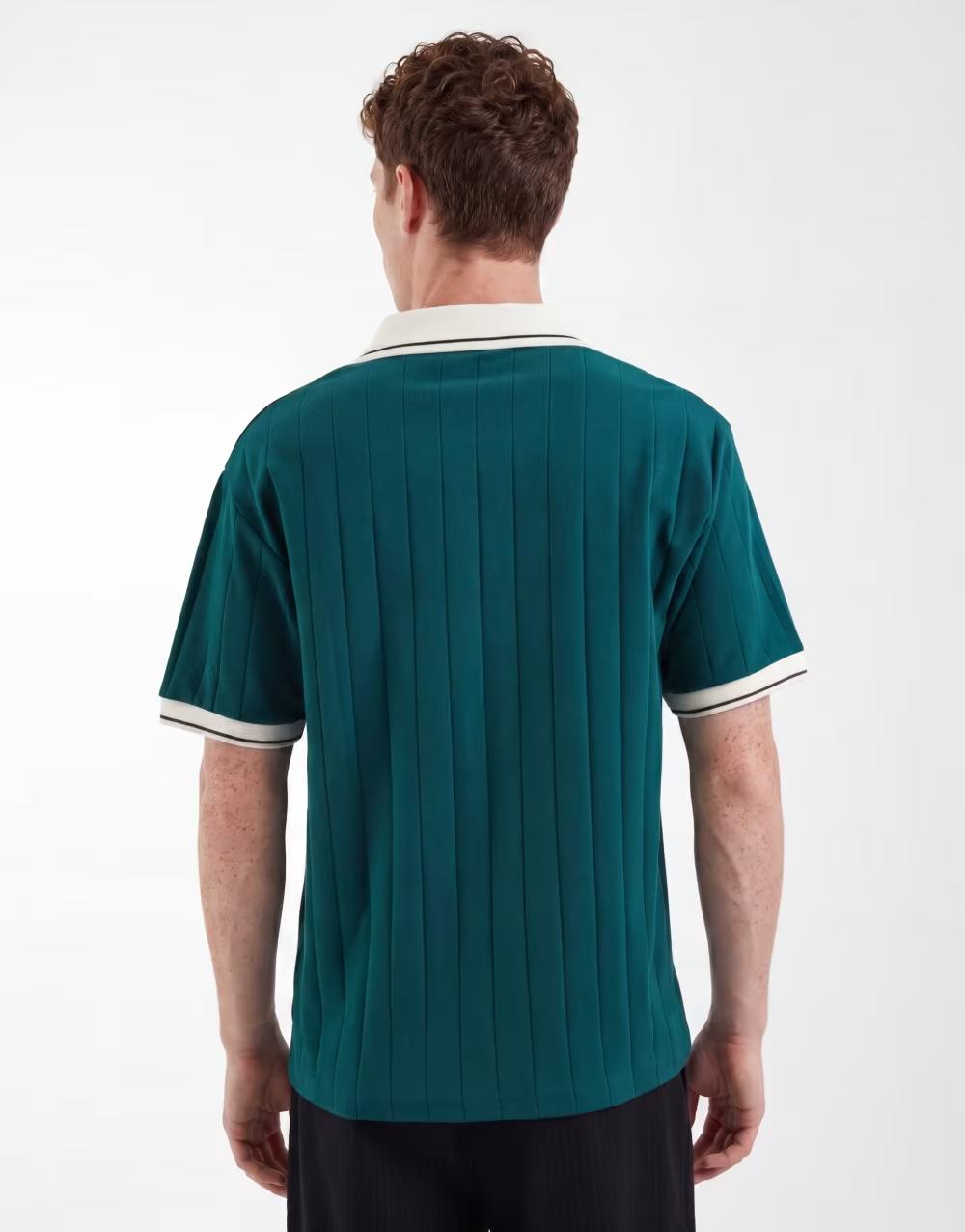 zielona koszula polo kołnierzyk