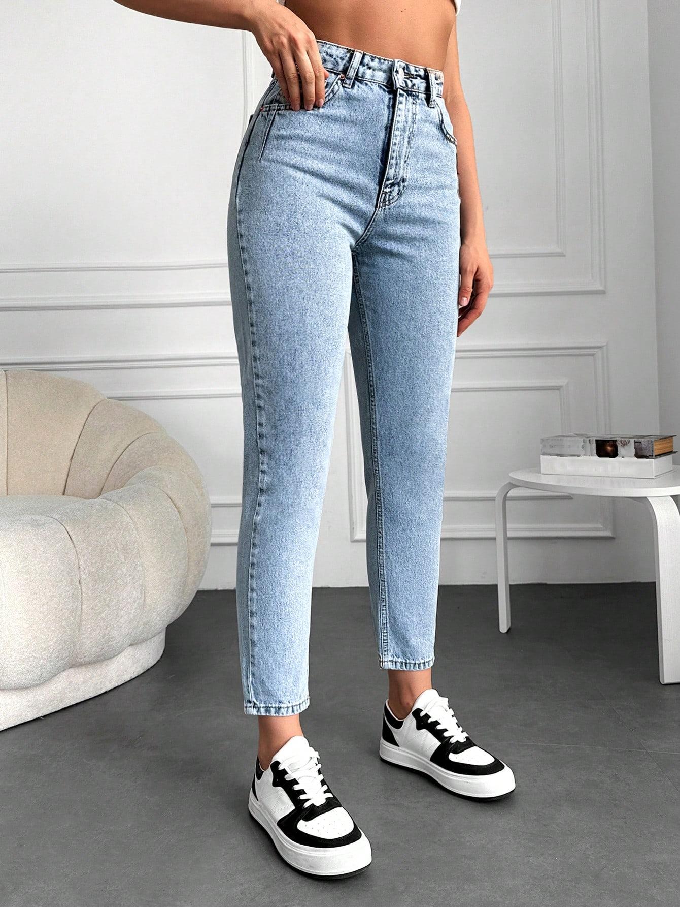 marmurkowe spodnie mom jeans kieszenie high waist