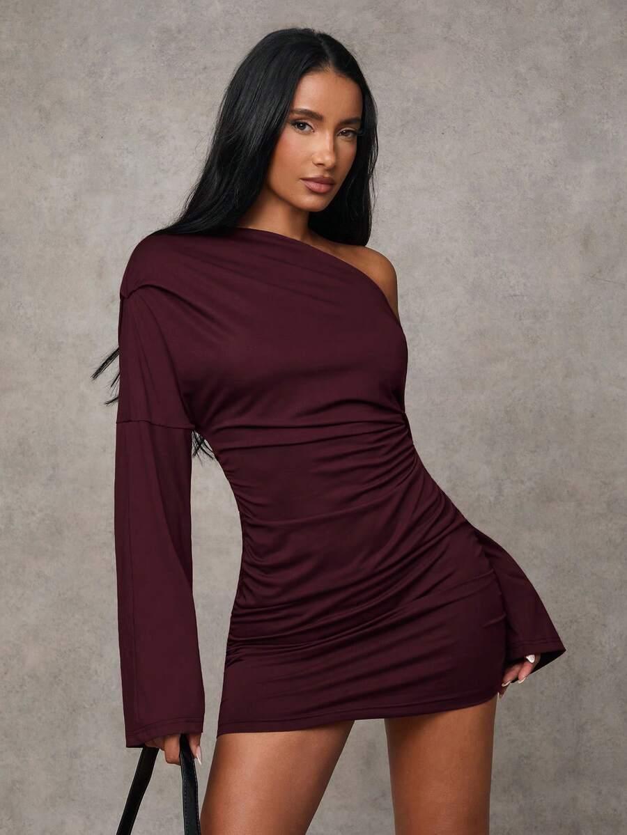BURGUNDOWA MINI SUKIENKA 