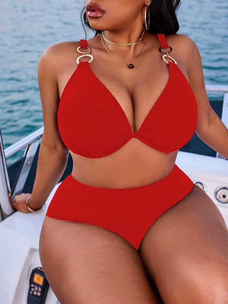 czerwony dół od bikini