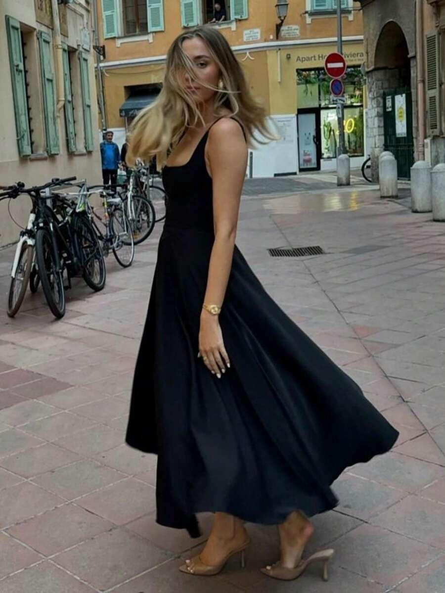 czarna midi sukienka kwadratowy dekolt