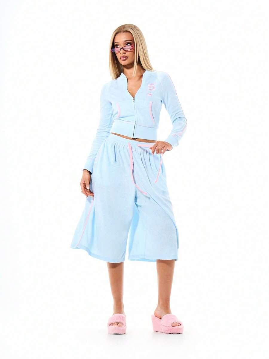 niebieska bluza zamek