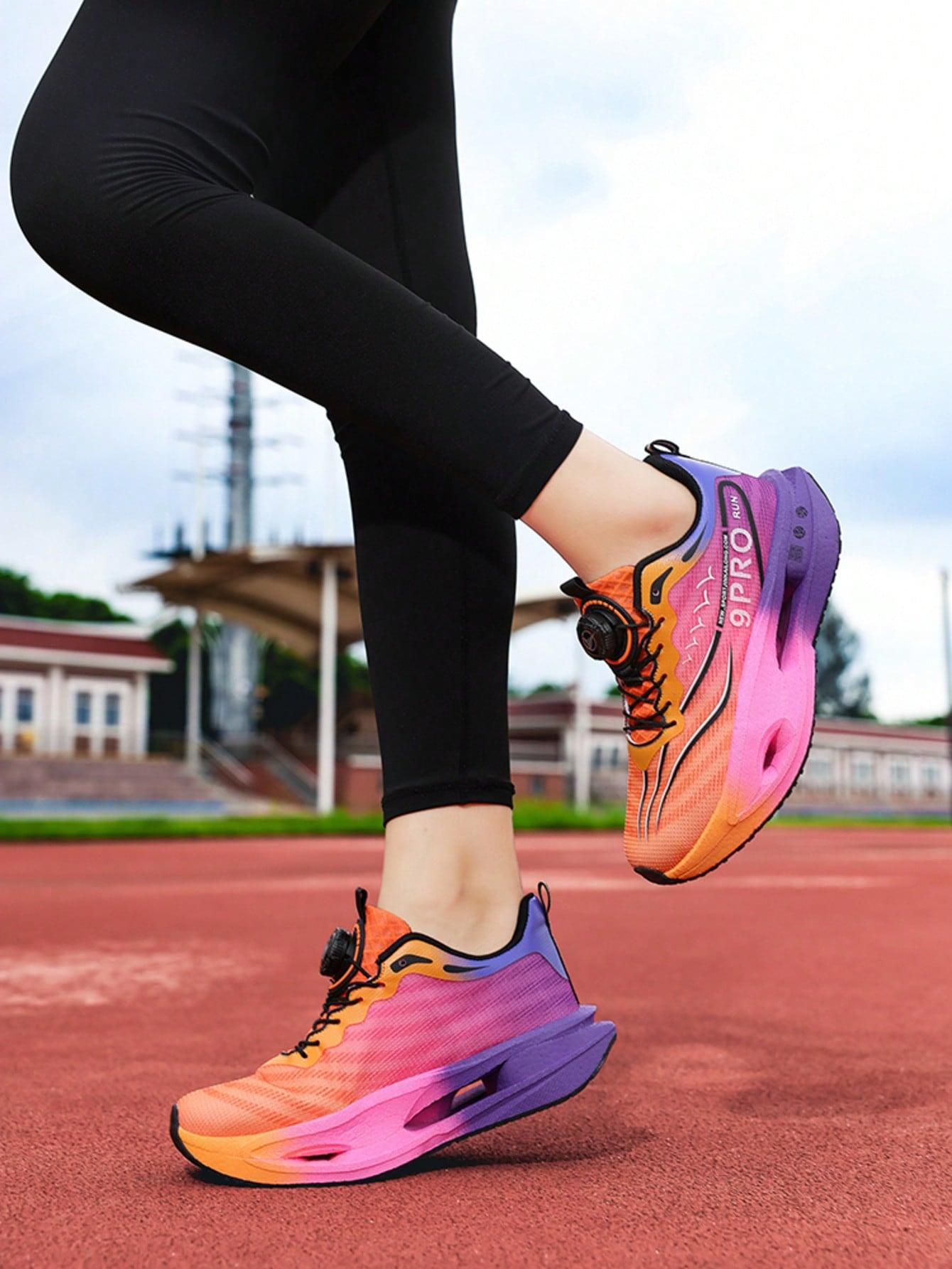 sznurowane buty sportowe 