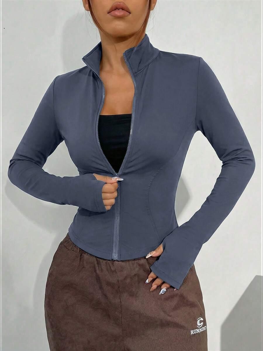 niebieska bluza zamek