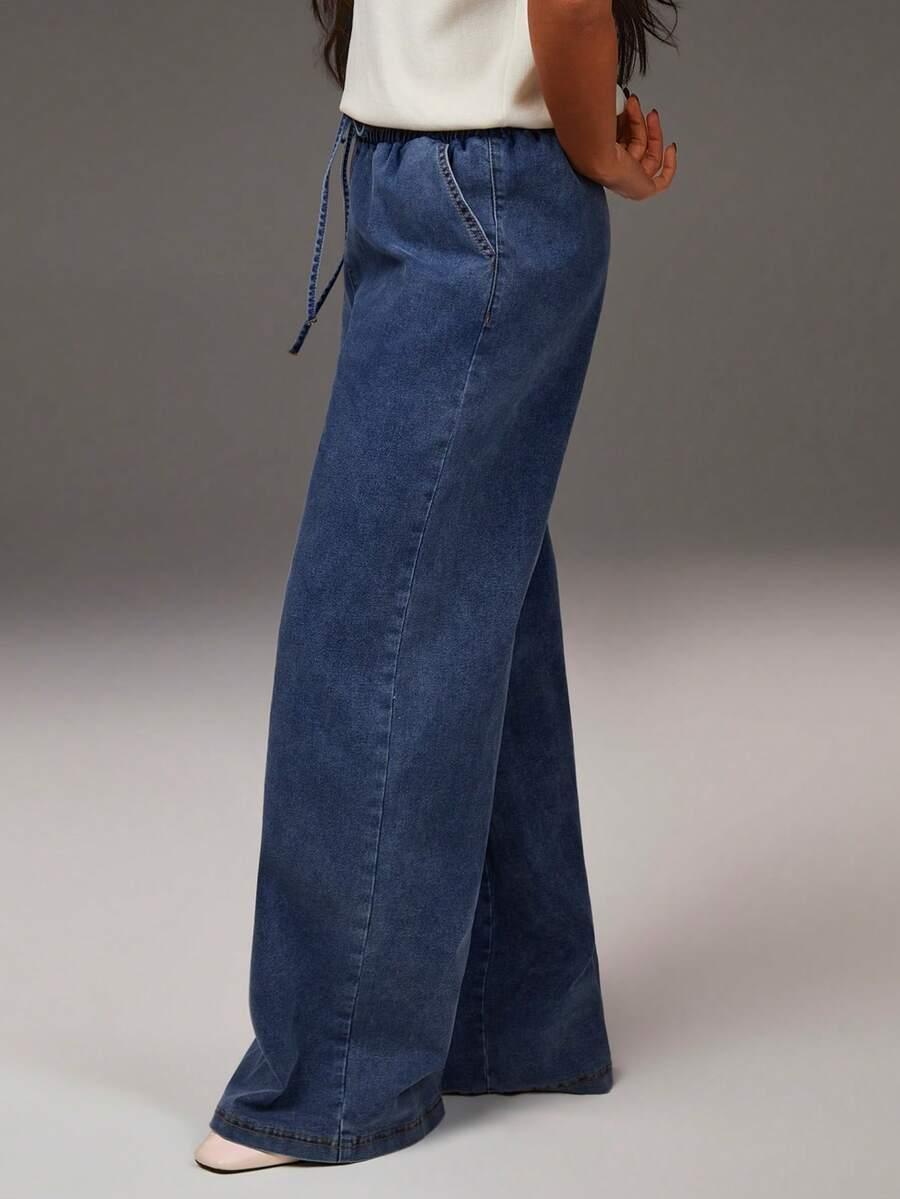 niebieskie spodnie jeans