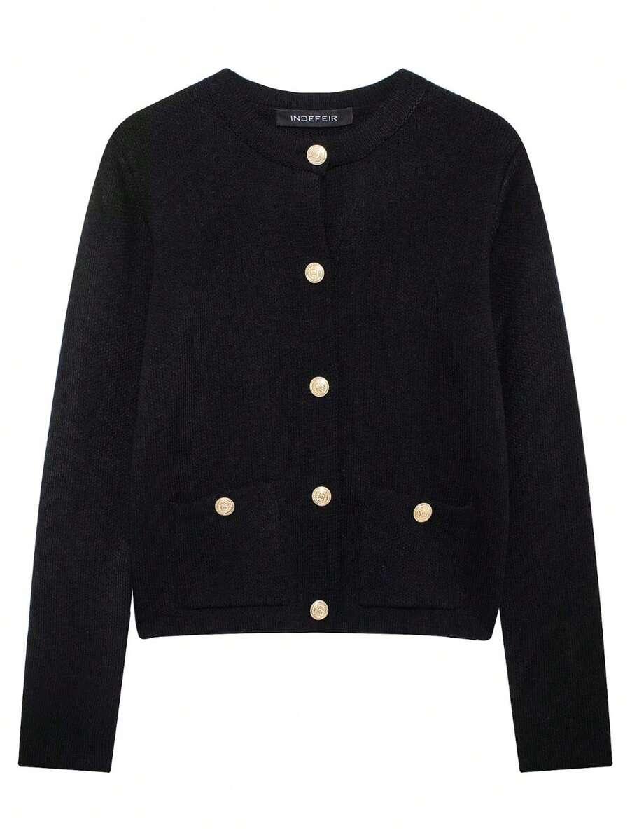 CZARNY SWETER GUZIKI 