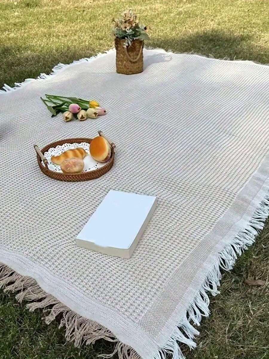 mata plażowa frędzle
